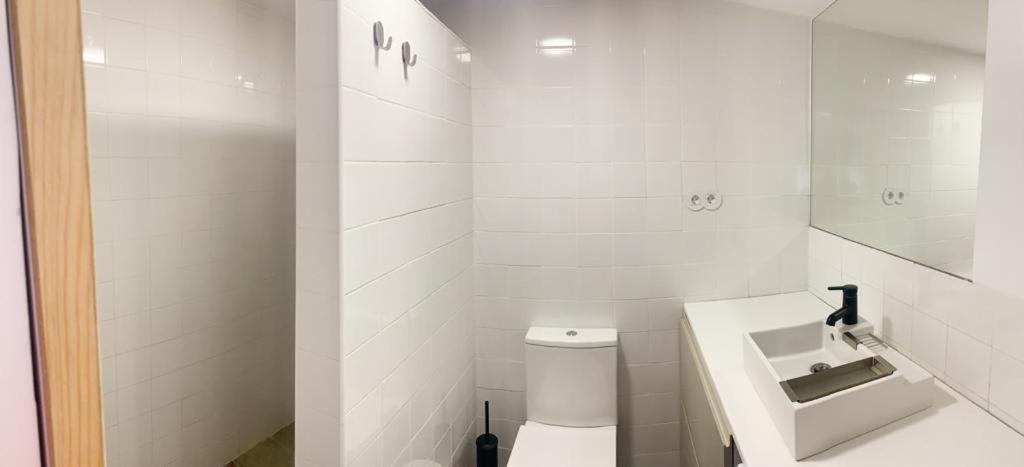 Genius Loci Guesthouse Matosinhos  Buitenkant foto